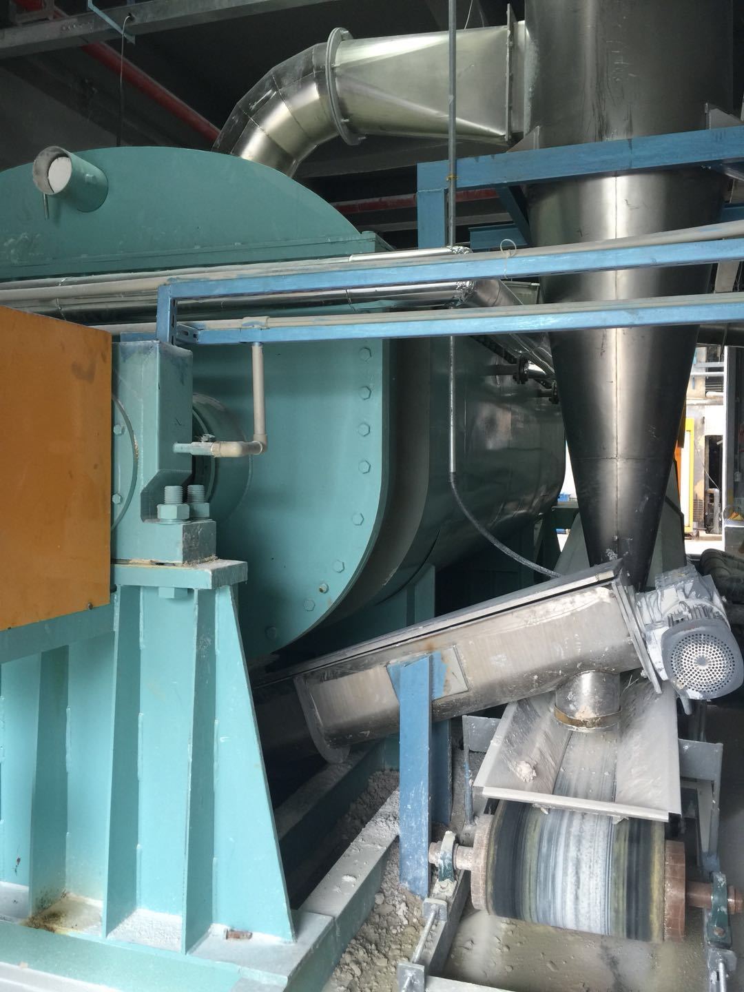 如何對電鍍廢水進(jìn)行零排放處理?